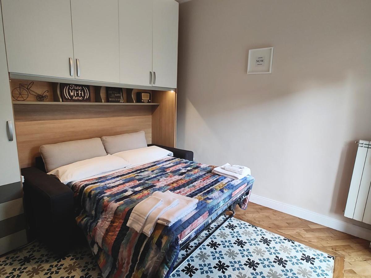 Luxury Apartment By Palazzo Senesi Рим Екстериор снимка