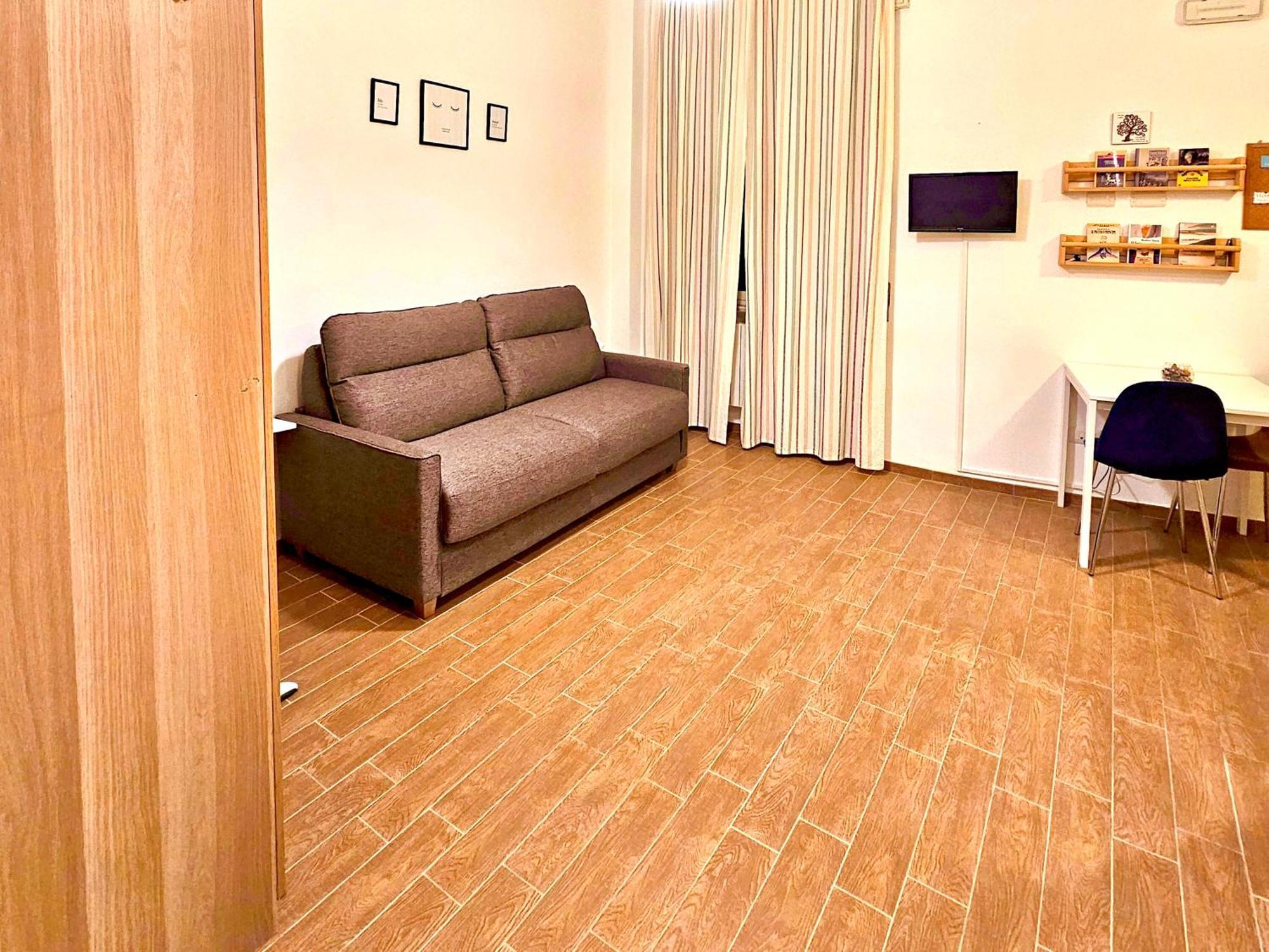 Luxury Apartment By Palazzo Senesi Рим Екстериор снимка